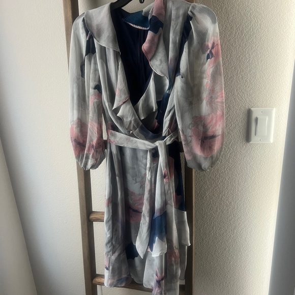 DNKY - nwt Floral Wrap Dress with Ruffle Detail - Picture 1 of 6